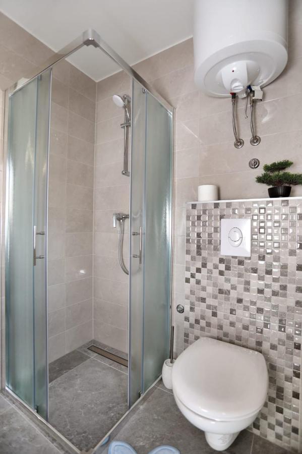 Studio Apartman Mihaella Kaštela Kültér fotó