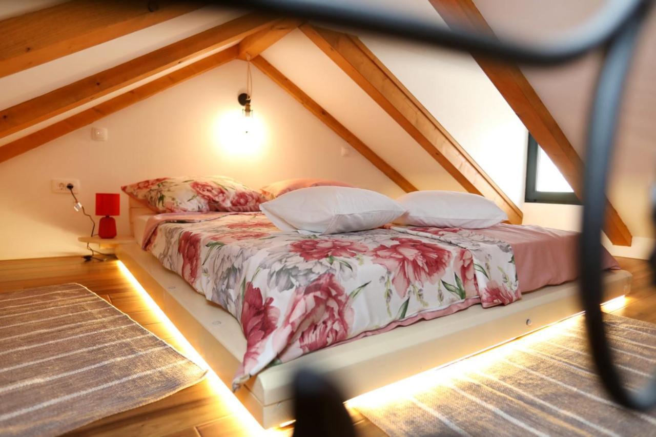 Studio Apartman Mihaella Kaštela Kültér fotó