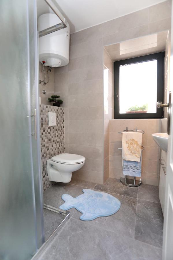 Studio Apartman Mihaella Kaštela Kültér fotó