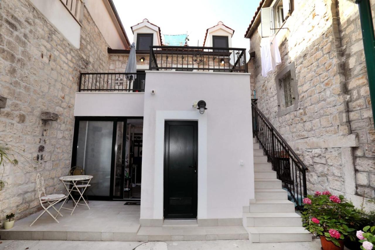 Studio Apartman Mihaella Kaštela Kültér fotó